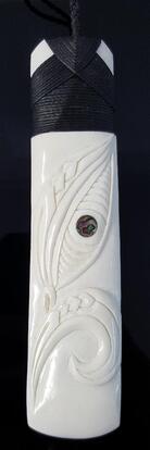 ​New Zealand NZ Maori Carving Carved Kiwiana Taonga Gift Traditional Souvenir Bone Toki Paua Half Face Tiki